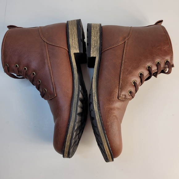 LUGS women size 8 ankle lace up boots - Picture 7 of 9